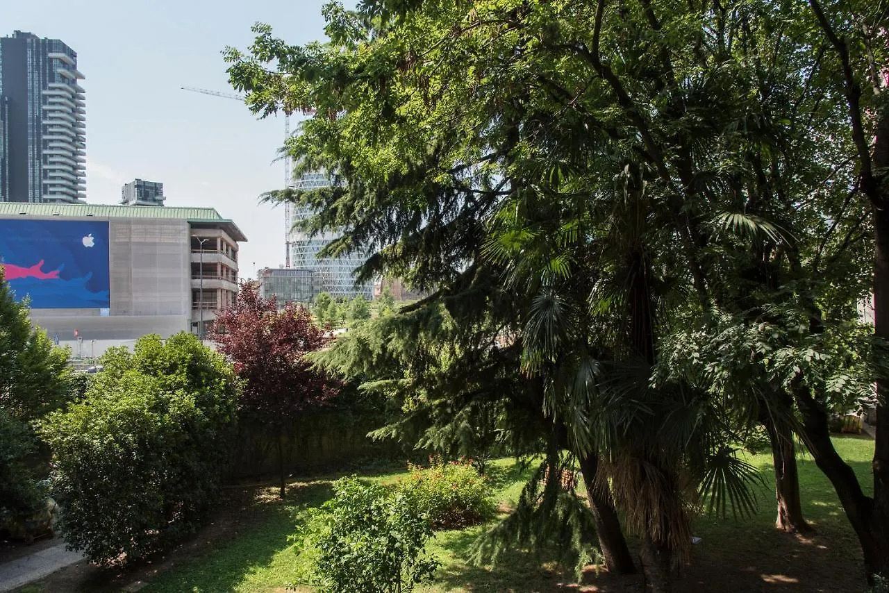 Youhosty - Paoli 3 Milan Italy