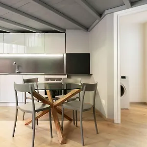 - Fiera Apartment