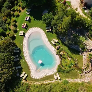  Alloggio per agriturismo La Perlara Italia