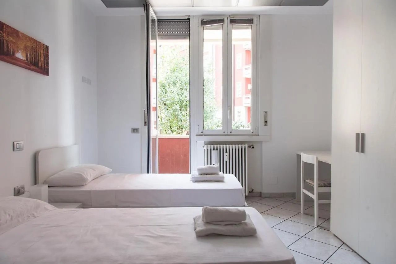 Apartment Youhosty - Paoli 3 Milan